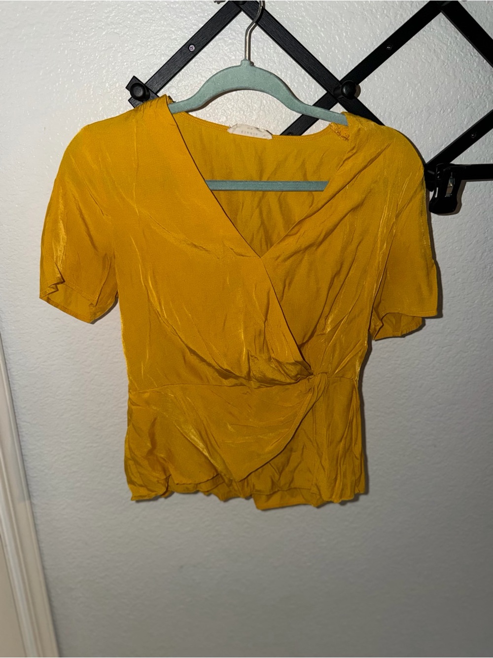 Elodie Mustard Wrap Blouse Tie Waist Peplum Short Sleeve Top Women’s M - Picture 2 of 4